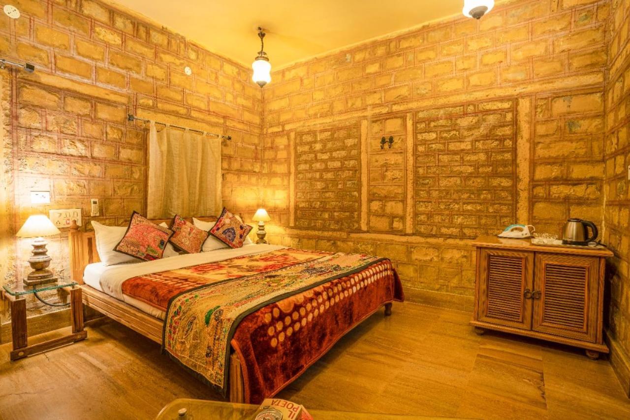 Hotel The Silk Route ジャイサルメール エクステリア 写真