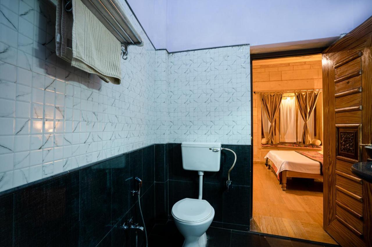 Hotel The Silk Route ジャイサルメール エクステリア 写真