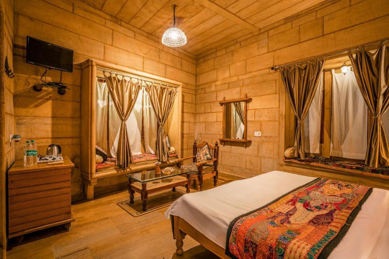 Hotel The Silk Route ジャイサルメール エクステリア 写真