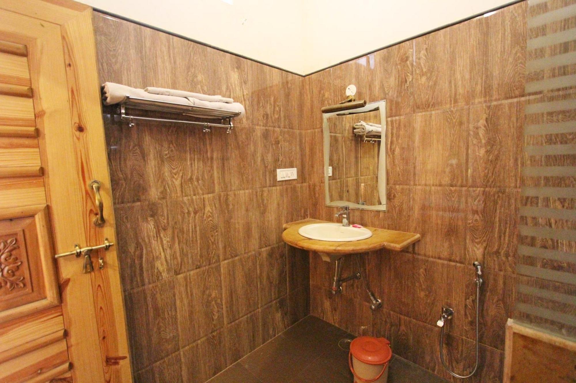 Hotel The Silk Route ジャイサルメール 部屋 写真