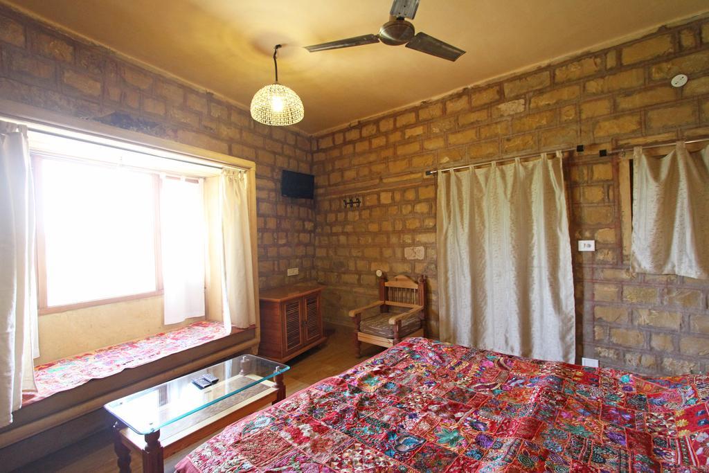 Hotel The Silk Route ジャイサルメール エクステリア 写真